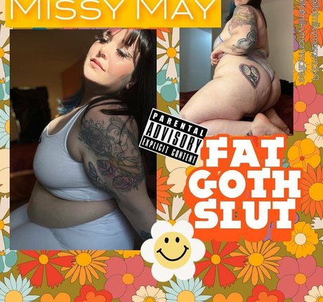 裸のトゥインクOnlyFans 裸 画像