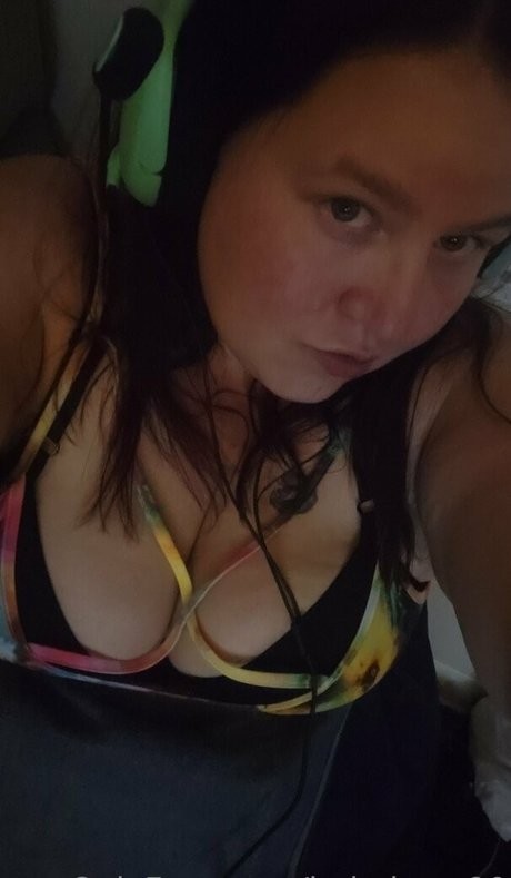 babykayy90 ホットスター 写真