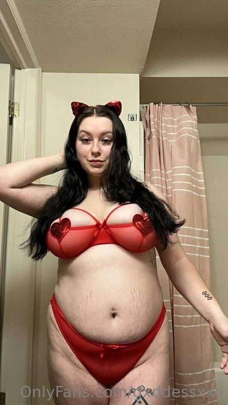 gxddessxxo セクシーなポルノスター 画像