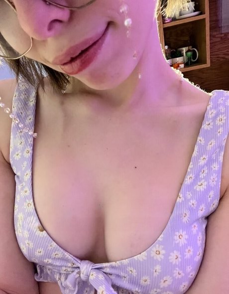 Emma Grace Murabito 素敵なスター 写真