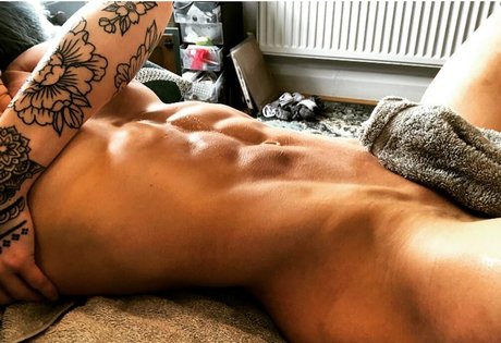 Lois Pacitto 高品質モデル 画像