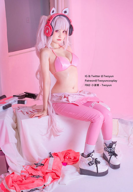 ニューハーフ POV OnlyFans セクシー裸 ギャラリー