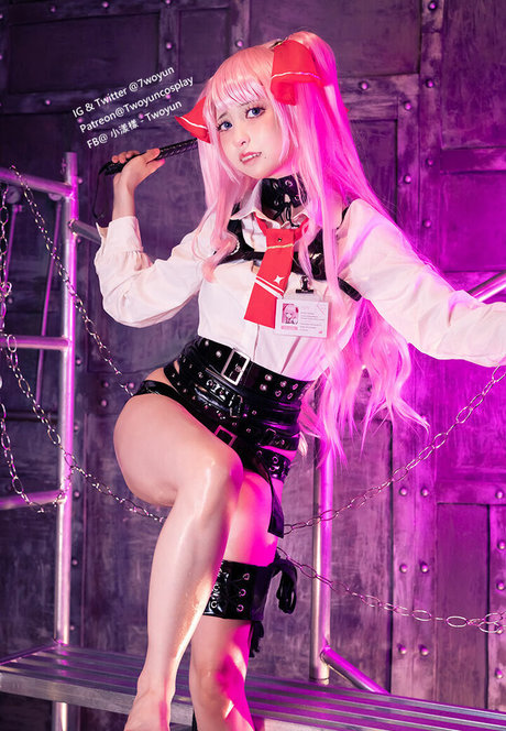 ぽっちゃり痴女OnlyFans アートポルノ 写真