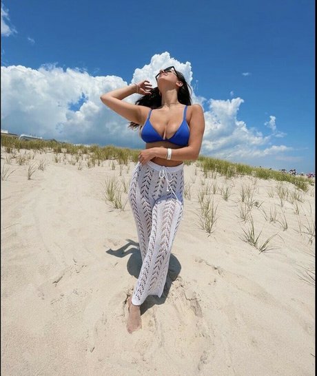 Lisa Sandson HDスター 写真