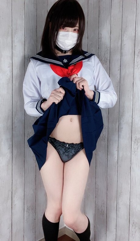 Senyasenyanko エロティックなスター 写真