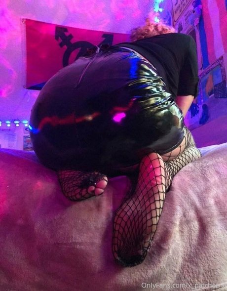 hollyleafz ヌード女優 写真