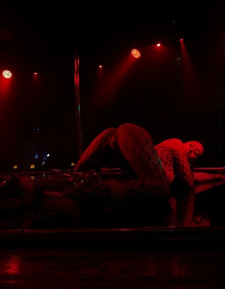 seemabxbe かわいいポルノスター 写真