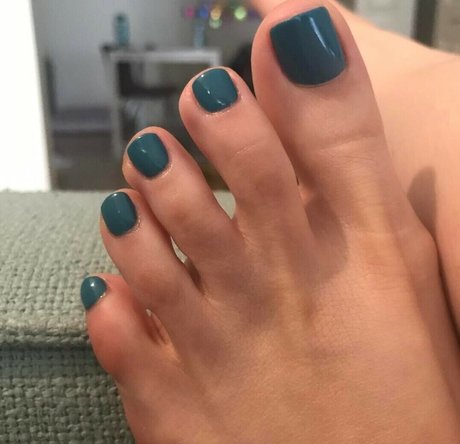 Allison Raskin エロティックなモデル アーカイブ