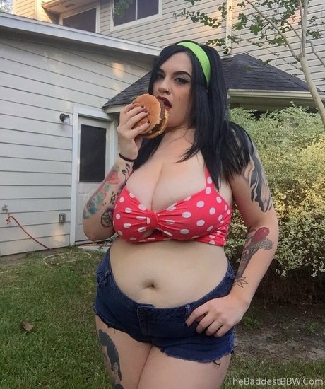 巨乳のマンコOnlyFans ヌード 写真