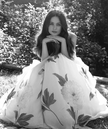 Molly Gordon ヌードのポルノスター 画像