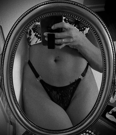 シャワーヌードOnlyFans 美しいポルノ 写真