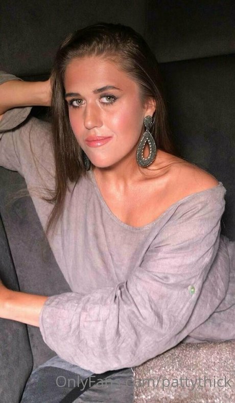 かわいい巨乳OnlyFans ホットxxx 画像