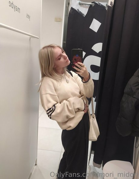 ニューハーフ巨乳OnlyFans ホットヌード 写真