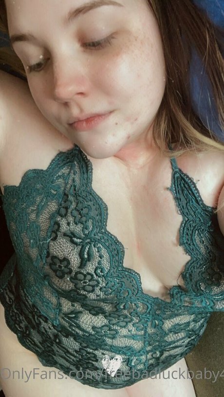 freebadluckbaby420 かわいいポルノスター ギャラリー