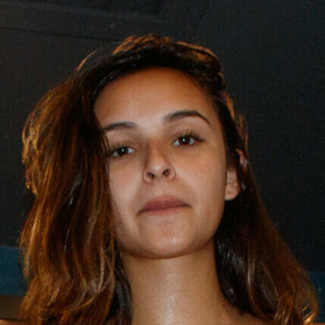 Alejandra Cobos ポルノモデル アーカイブ