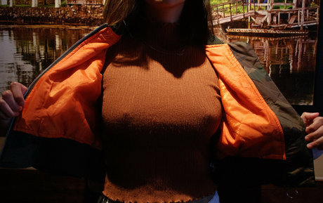 Alejandra Cobos ヌードモデル 写真