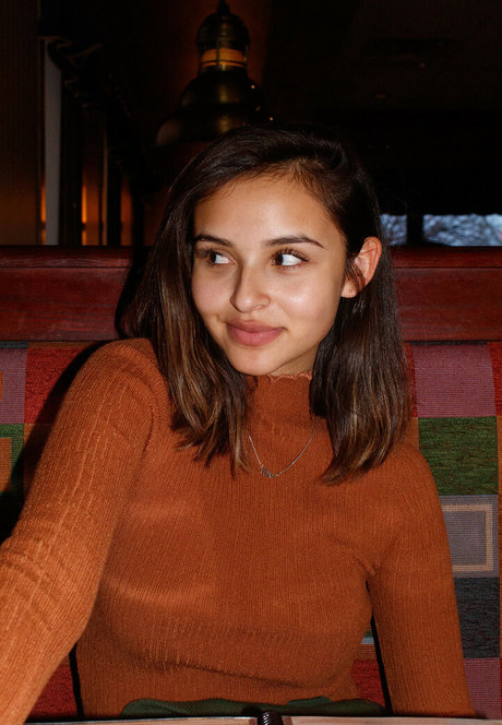 Alejandra Cobos スター ヌード 画像