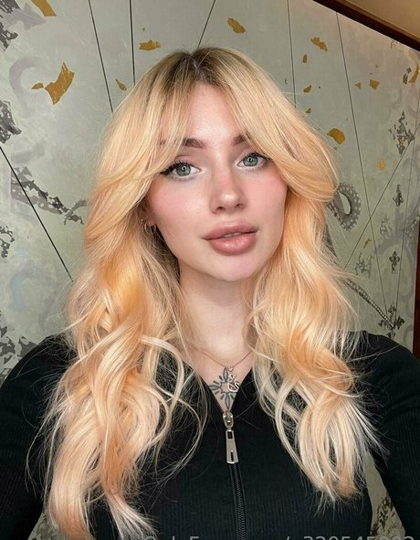 dinnyonly ヌードのポルノスター ギャラリー