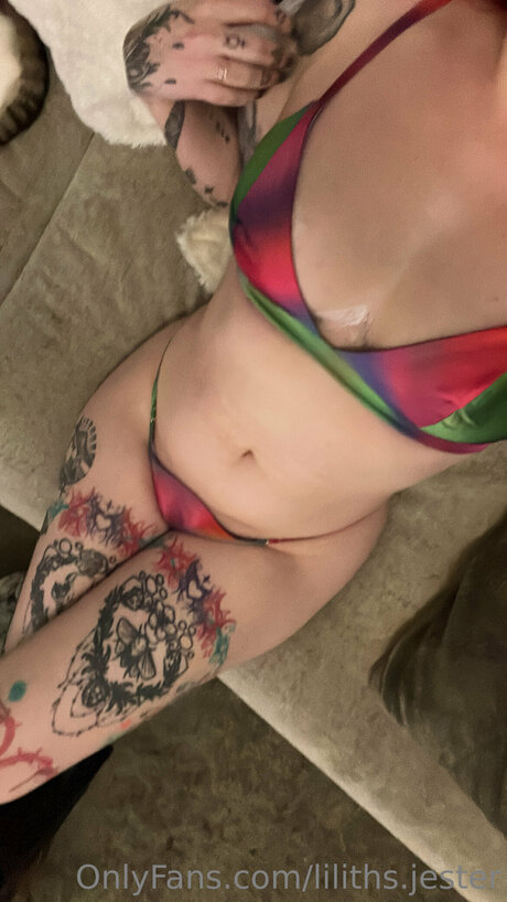 Liliths Jester ポルノスター アート 写真