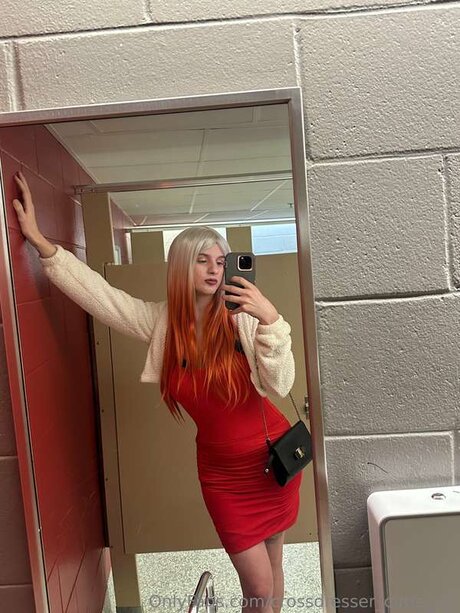 Crossdresser Cutie Vip ポルノスター アート 写真