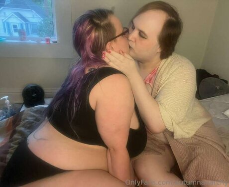 チンコを持つ女たち OnlyFans 無料セクシー アーカイブ