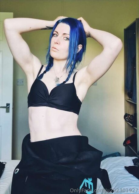 U292301927 スター ヌード 画像