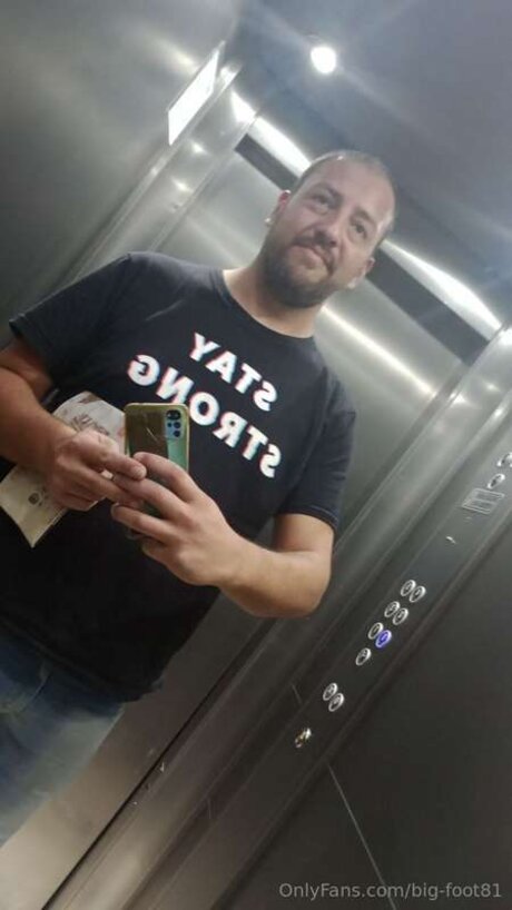 エモオンリーファン セクシー 写真