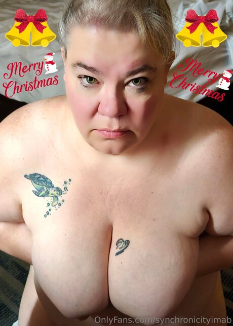 Synchronicityimab ポルノ女優 写真