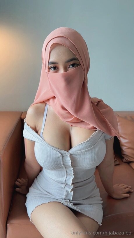 Hijabazalea ポルノスター HD 画像
