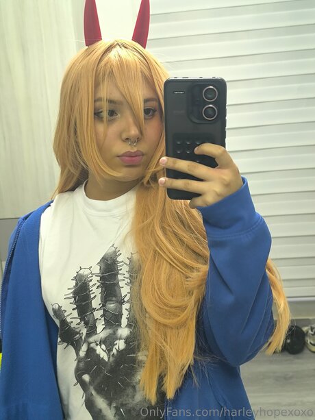 Harleyhopexoxo ホットなスター 画像