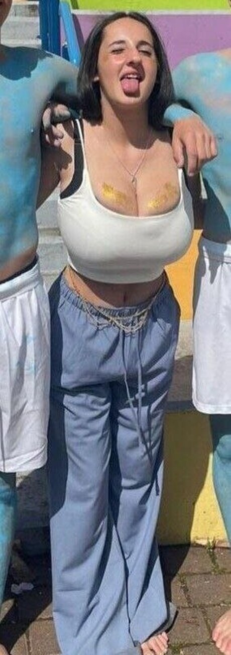 Pelegsaar ヌード女優 画像