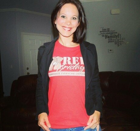 Brittany Elizabeth Welsh 裸のモデル 写真