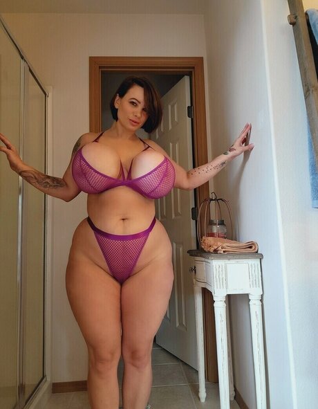 最もホットなヌードOnlyFans アートxxx 写真