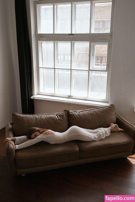 フィットネス熟女OnlyFans 美しい裸 画像