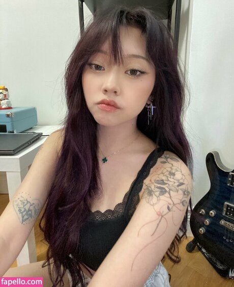 ursungirl ホットなモデル アーカイブ