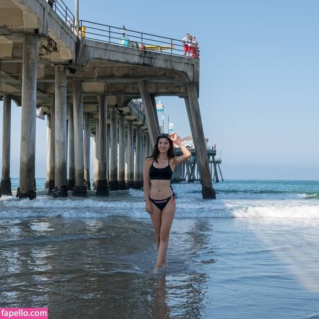 Elf queeen ポルノスター 写真