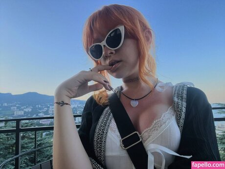 Ktoto666 セクシーなポルノスター 写真