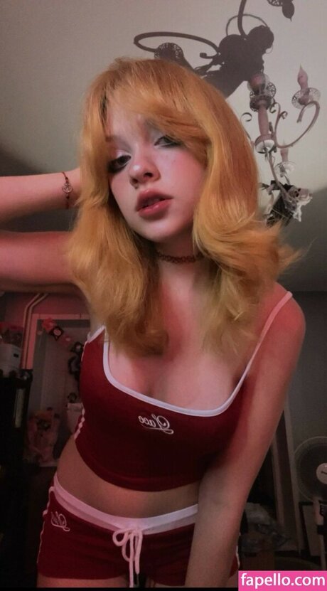 エボニートップオンリーファン セクシーヌード 写真