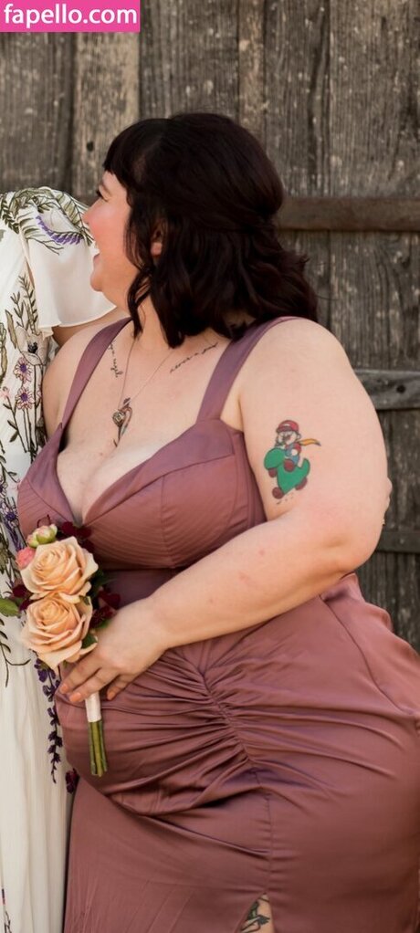 Comicbookdays 高品質のポルノスター ギャラリー