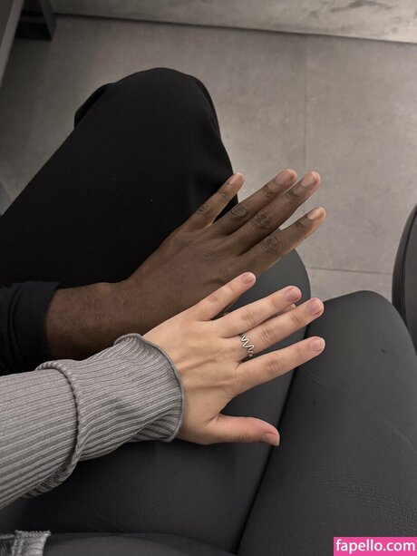 足の裏3P OnlyFans アート裸 写真