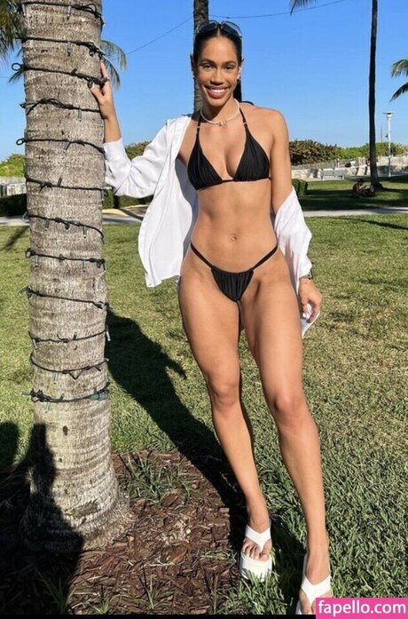 Savannah Pesante ポルノスター アーカイブ