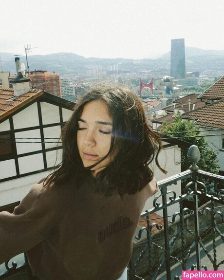 Byhermoss セクシーモデル 画像