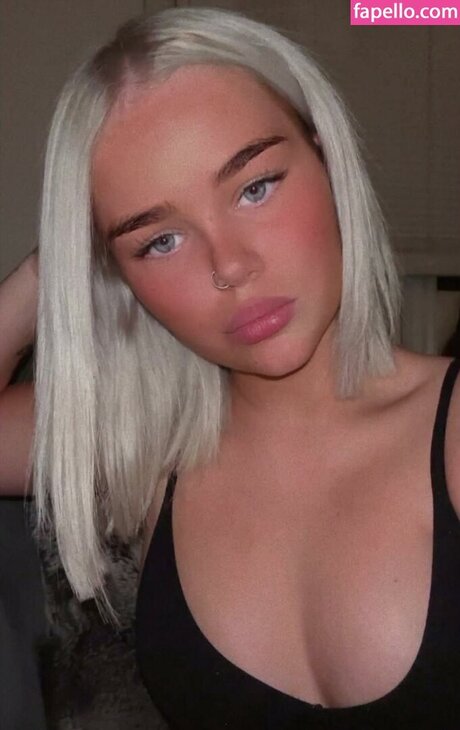 アジアンベイビーOnlyFans パーフェクト 写真