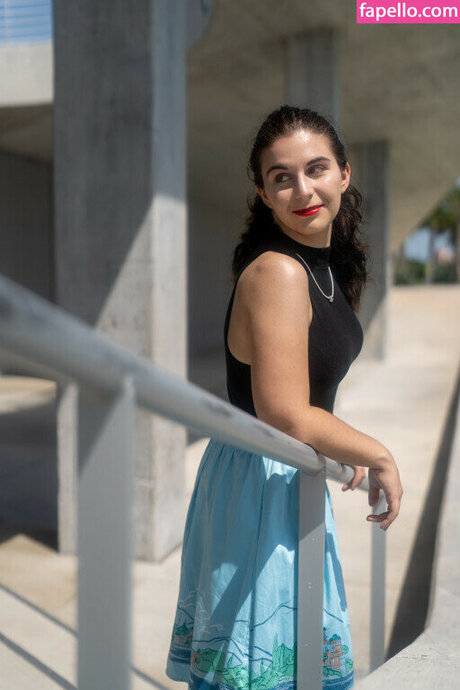 アジア人のアナルオンリーファン ヌード 写真