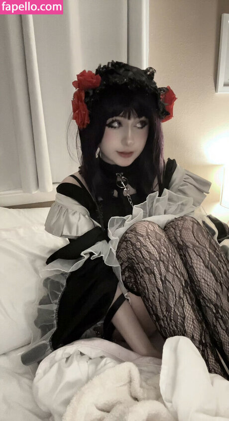 mewingava アダルト女優 写真