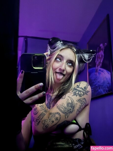 Ahegao ホットなポルノスター 写真