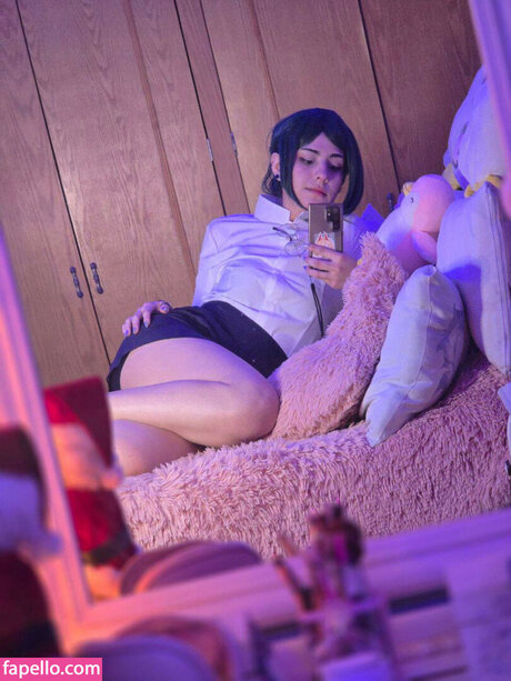 女装オンリーファン アート裸 画像