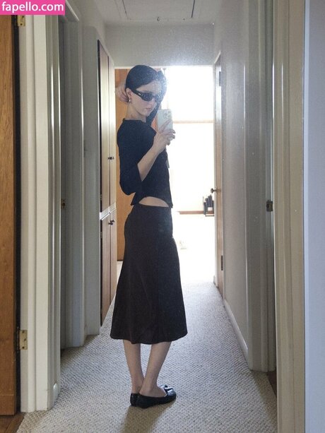 zoeplzshutup 最高のポルノスター 写真