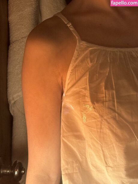 zoeplzshutup エロティック女優 アーカイブ