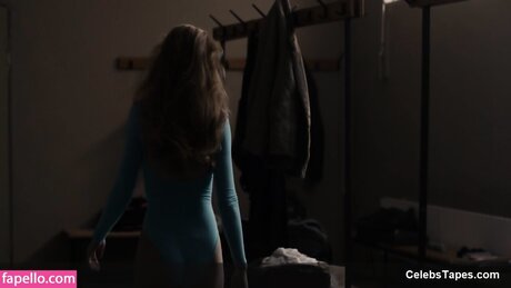 レズビアンセックスOnlyFans アートヌード 画像